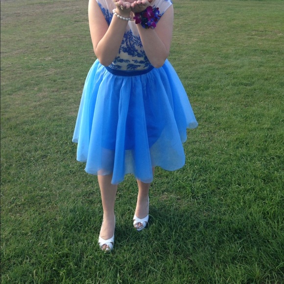 Homecoming/Prom Dress - Picture 2 of 2